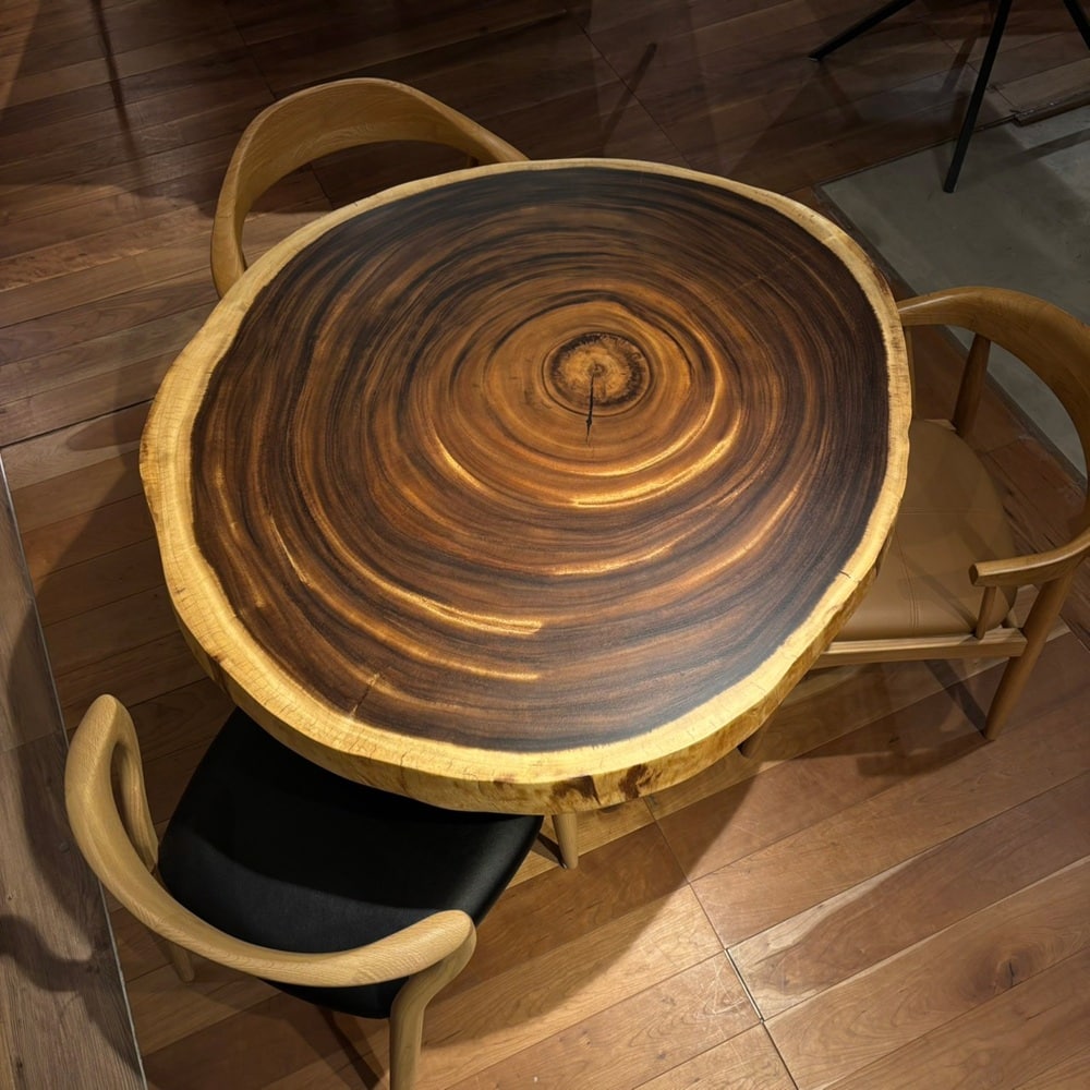 吉祥寺店 モンキーポッド 幅103×奥行104-110×厚み6.0(cm)