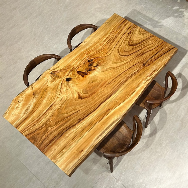 横浜店　クス　幅200×奥行87-100×厚み5cm