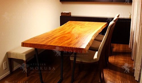 ケヤキの一枚板テーブル事例 – 一枚板テーブル・無垢材家具の専門店 