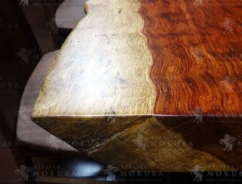 玉杢が美しいブビンガ8人掛けのダイニングテーブルの画像