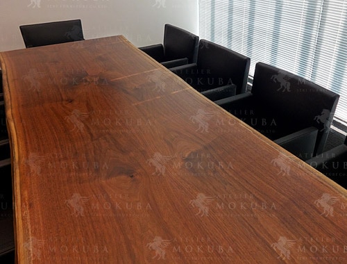 10人掛け会議室用テーブルの画像