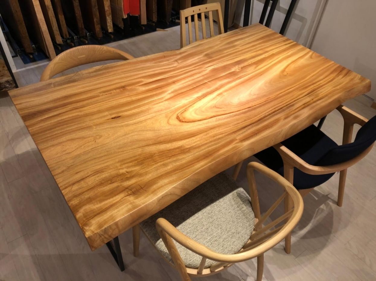 アトリエ木馬【希少】新品・一枚板ウォールナット（W240cm）- 「家具材 