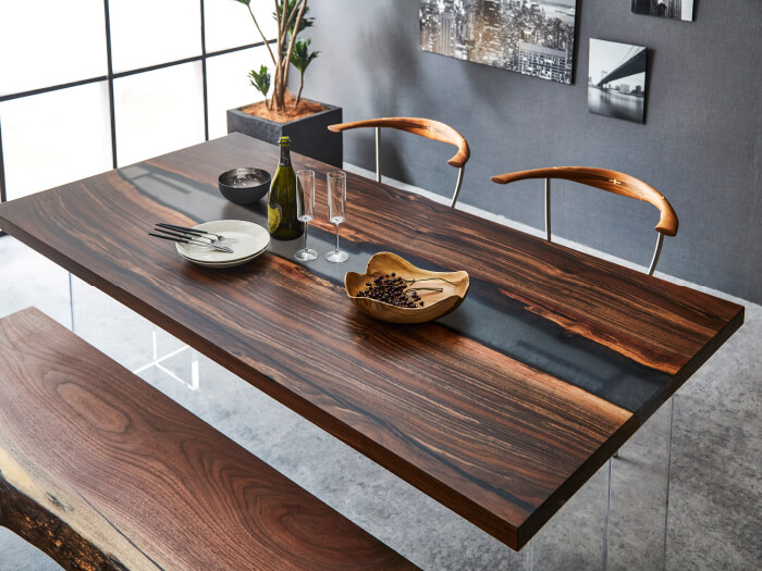美しいレジンテーブル！ – 一枚板の専門店-ATELIER MOKUBA