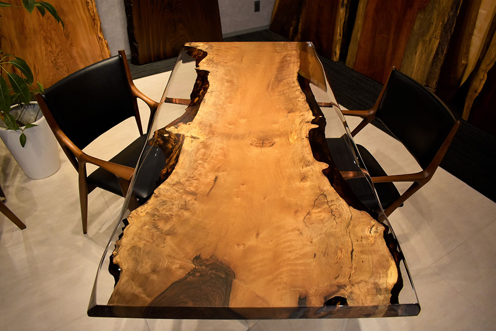美しいレジンテーブル！ – 一枚板の専門店-ATELIER MOKUBA