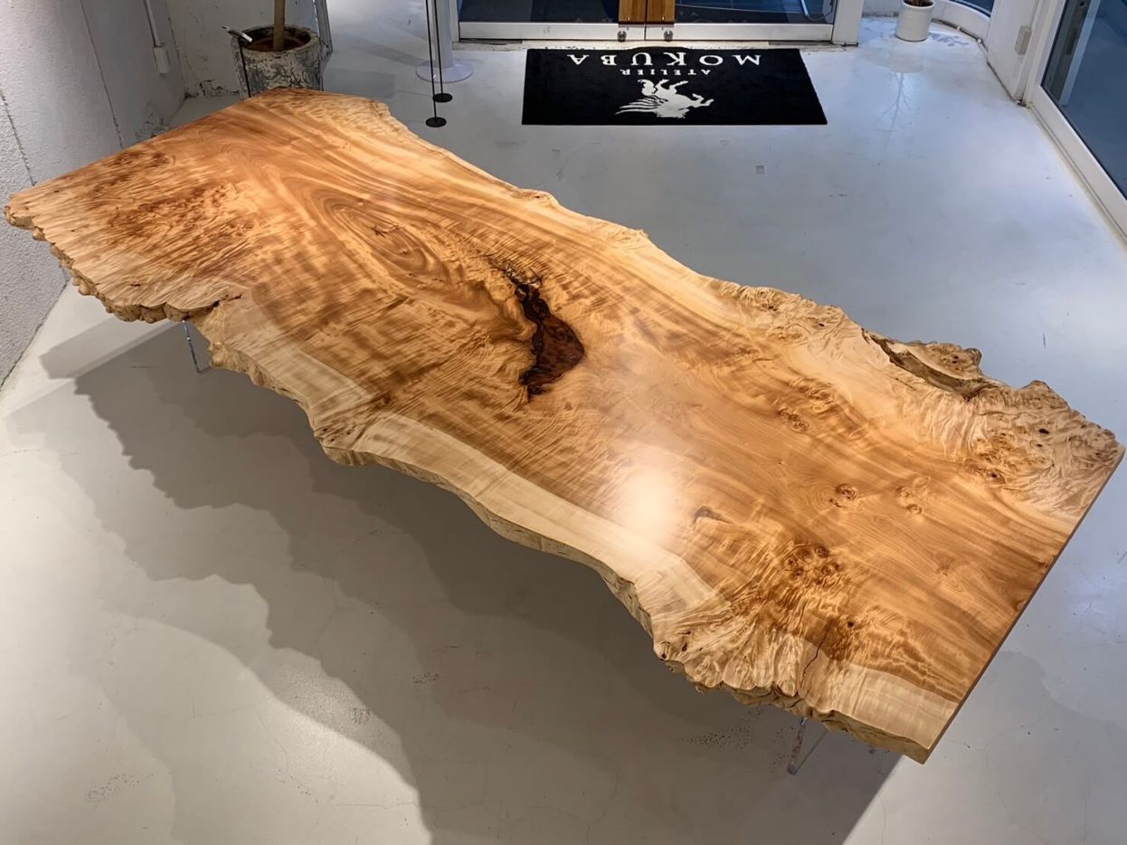 【アンティーク】天然木 一枚板 絵画 恵比寿様 天丸筆 木無垢材 輪切り 縁起物 アンティーク天然木 一枚板 絵画 恵比寿様 天丸筆 木無垢材 輪切り