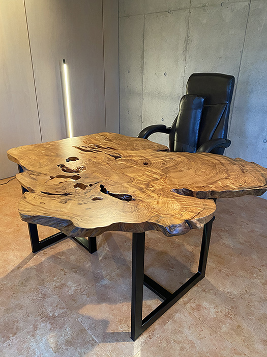 屋久杉のデスク【神奈川県 K様】 – 一枚板テーブル、無垢材 天板の販売