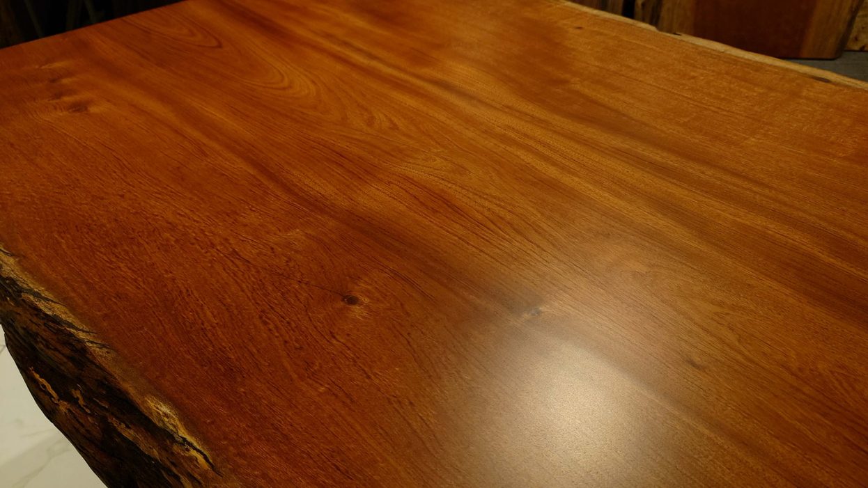 ワンランク上の一枚板を | 一枚板テーブル、無垢材 天板の販売 