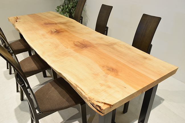 ソフトメープル杢 木材 板材 天板 （メープルとは？種類と特殊な杢目  