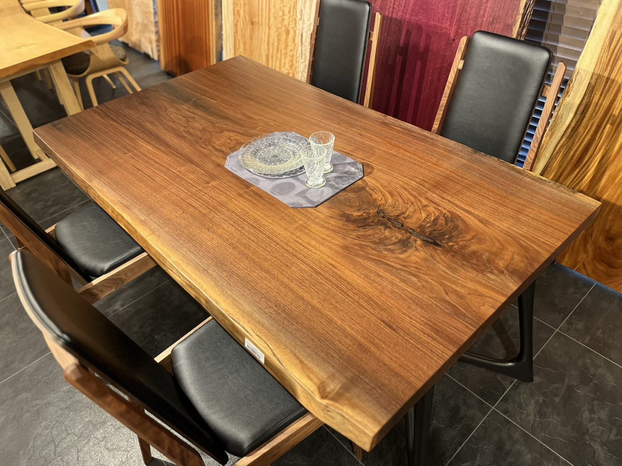 世界三大銘木って知っていますか？ – 一枚板テーブル、無垢材 天板の ...