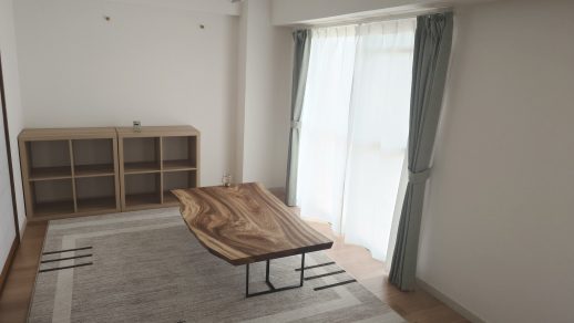 納品事例、一枚板テーブル、クス