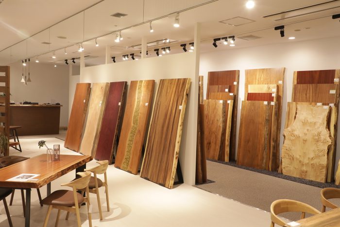 アウトレット神戸店　店内写真