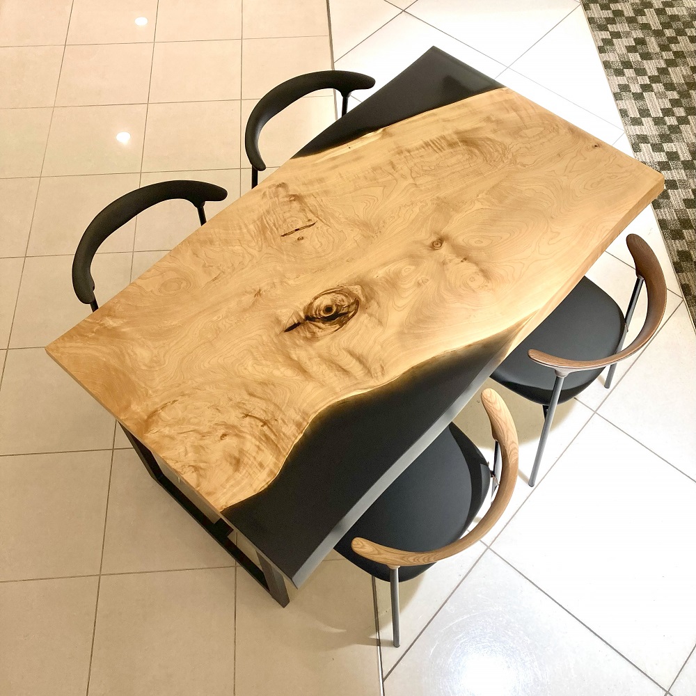梅田店おすすめのトチレジンテーブル