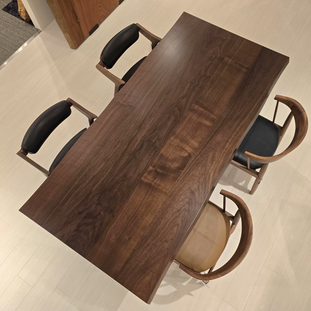 10/4-31 アウトレットセール アウトレット神戸店