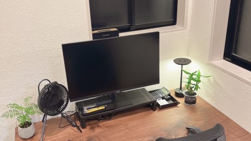 ウォールナット一枚板デスク納品事例