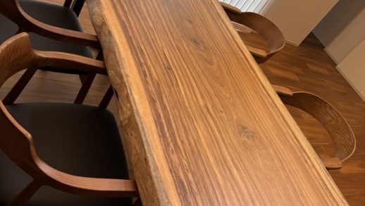 ベリ一枚板テーブル納品事例
