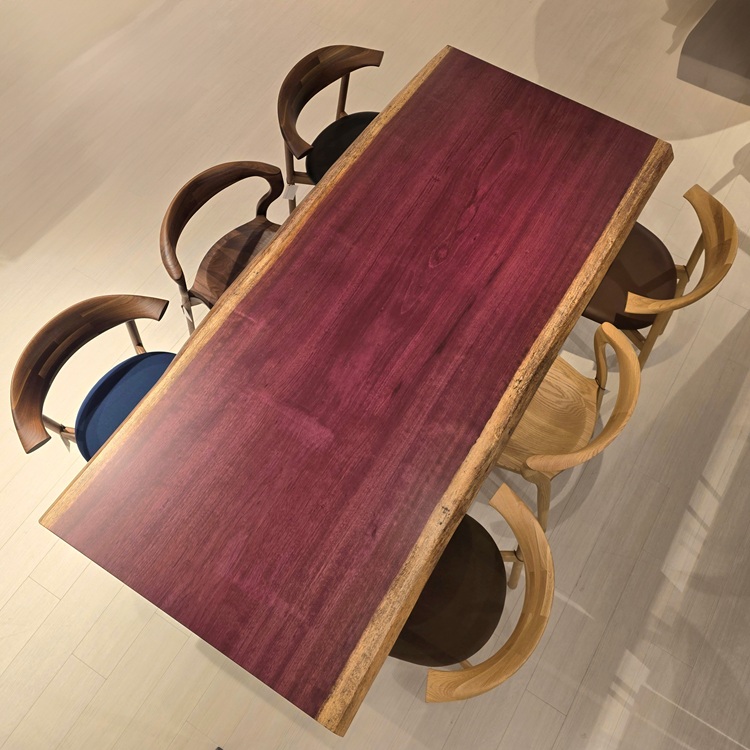 神戸店おすすめのパープルハート一枚板