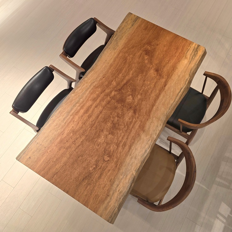 神戸店おすすめのボセ一枚板