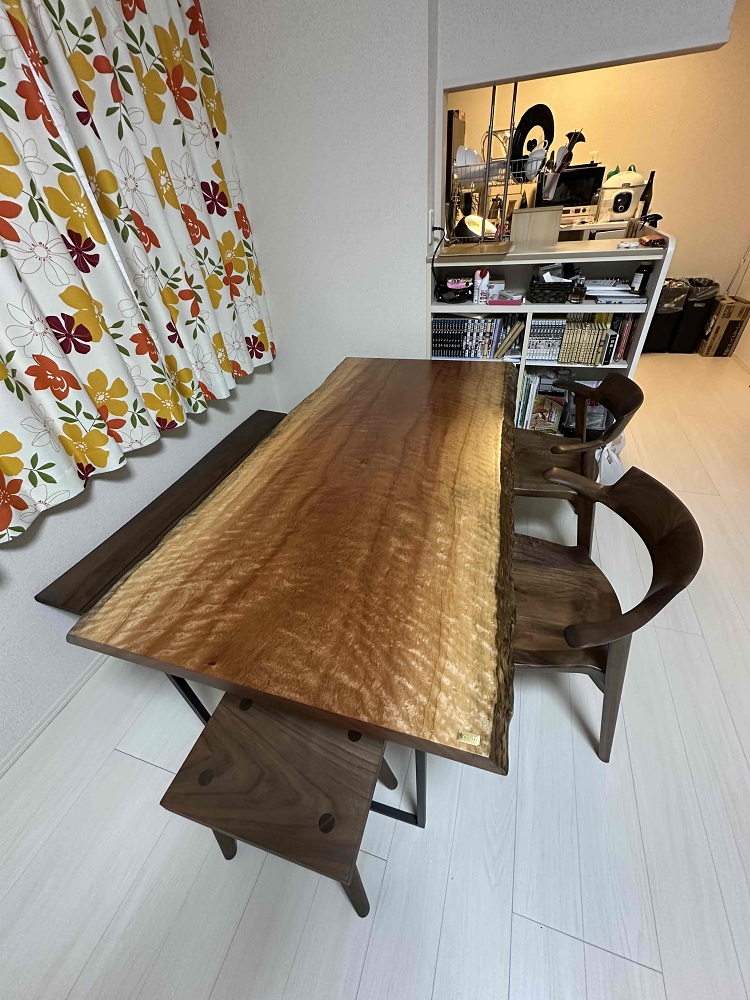 ボセ一枚板テーブル納品事例