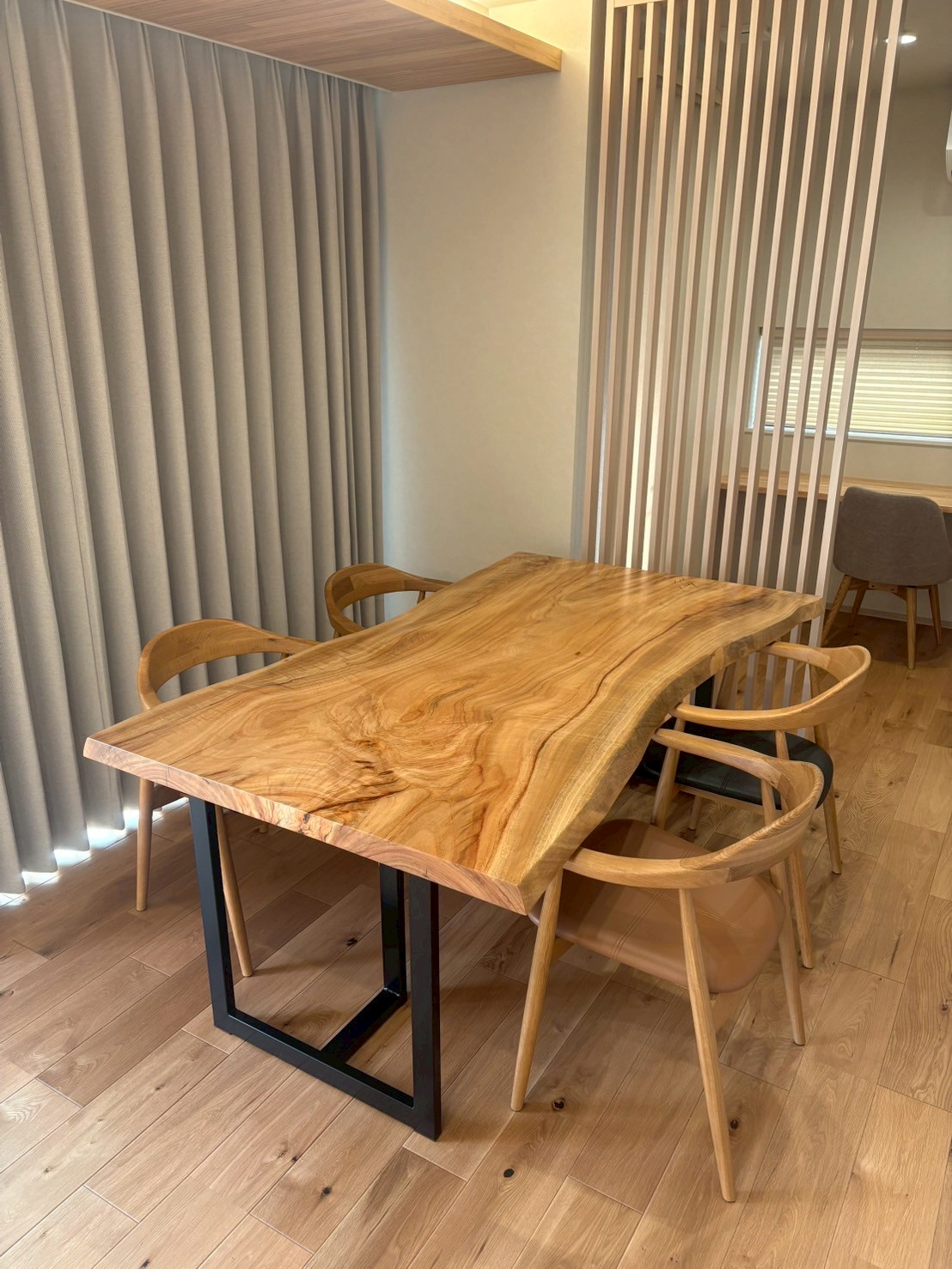 クス一枚板の画像