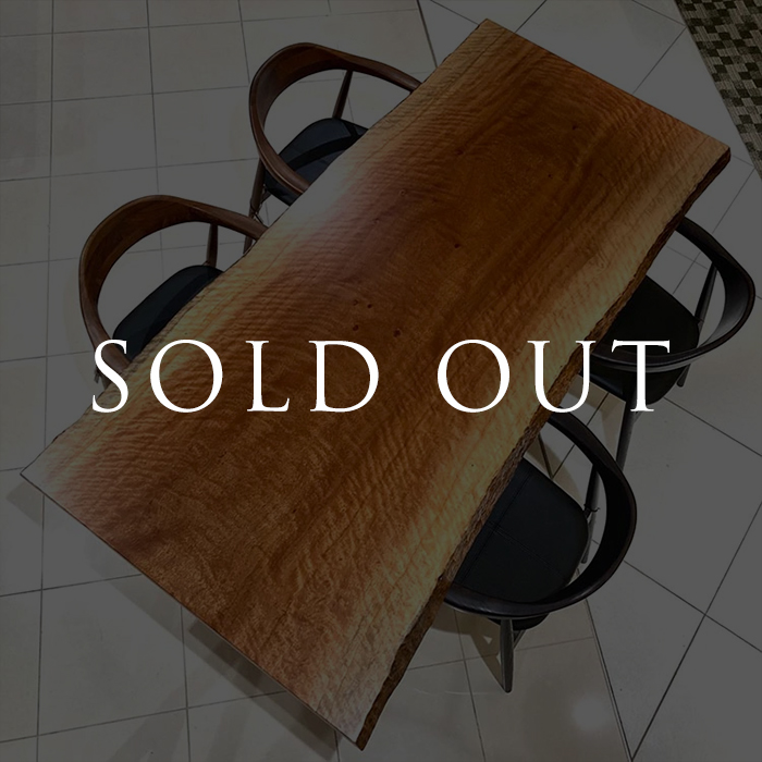 2月の店舗おすすめ一枚板