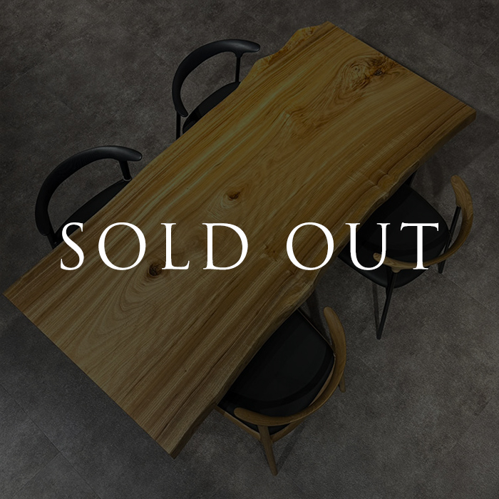 2月の店舗おすすめ一枚板