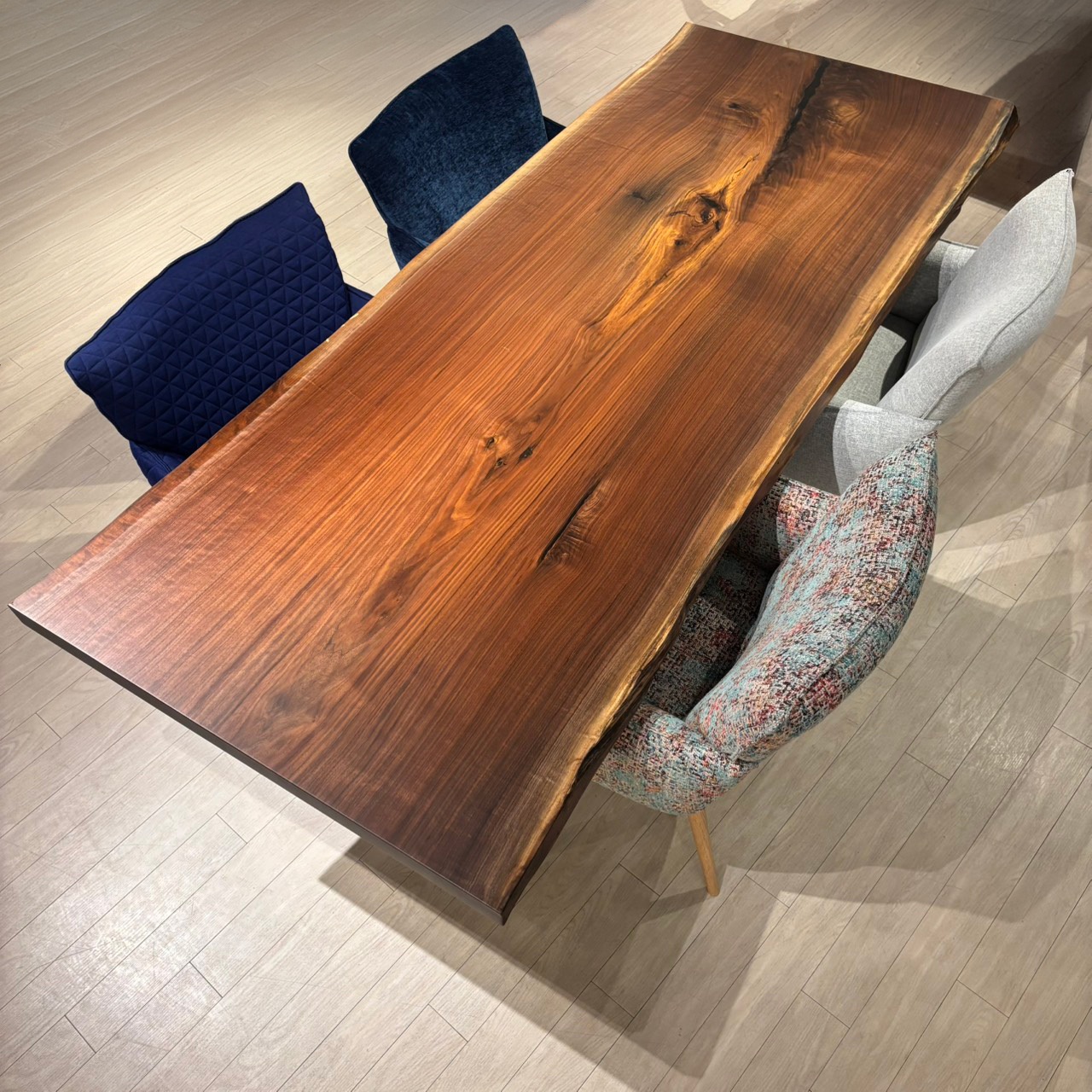 4/2-21　アトリエ木馬・新宿　一枚板フェア