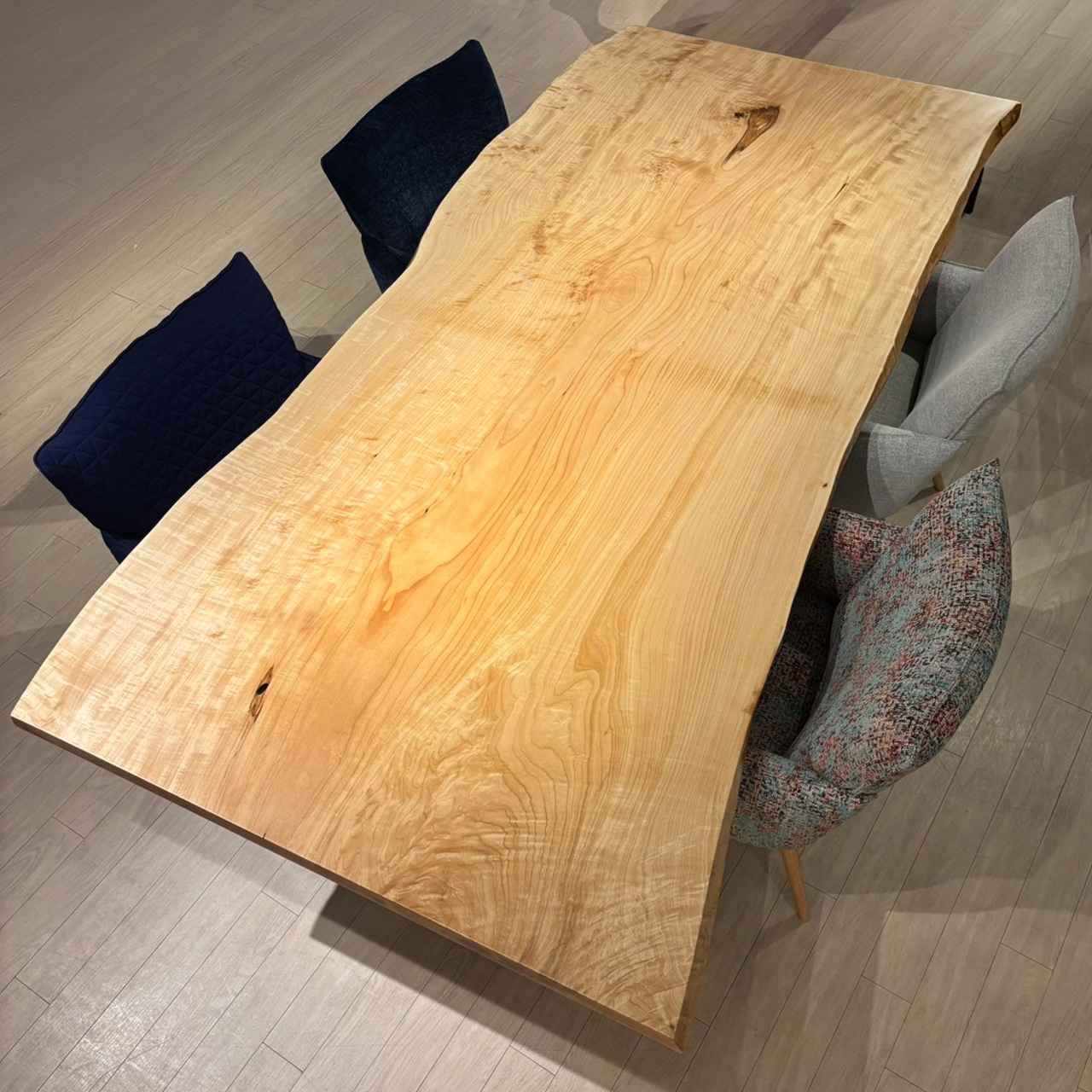 4/2-21　アトリエ木馬・新宿　一枚板フェア