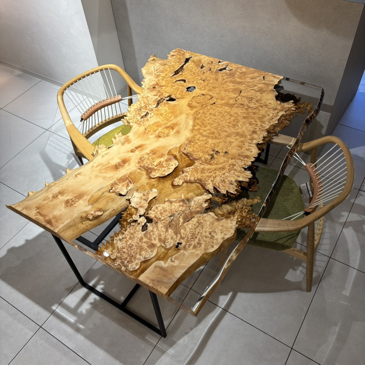 4/2-21　アトリエ木馬・新宿　一枚板フェア