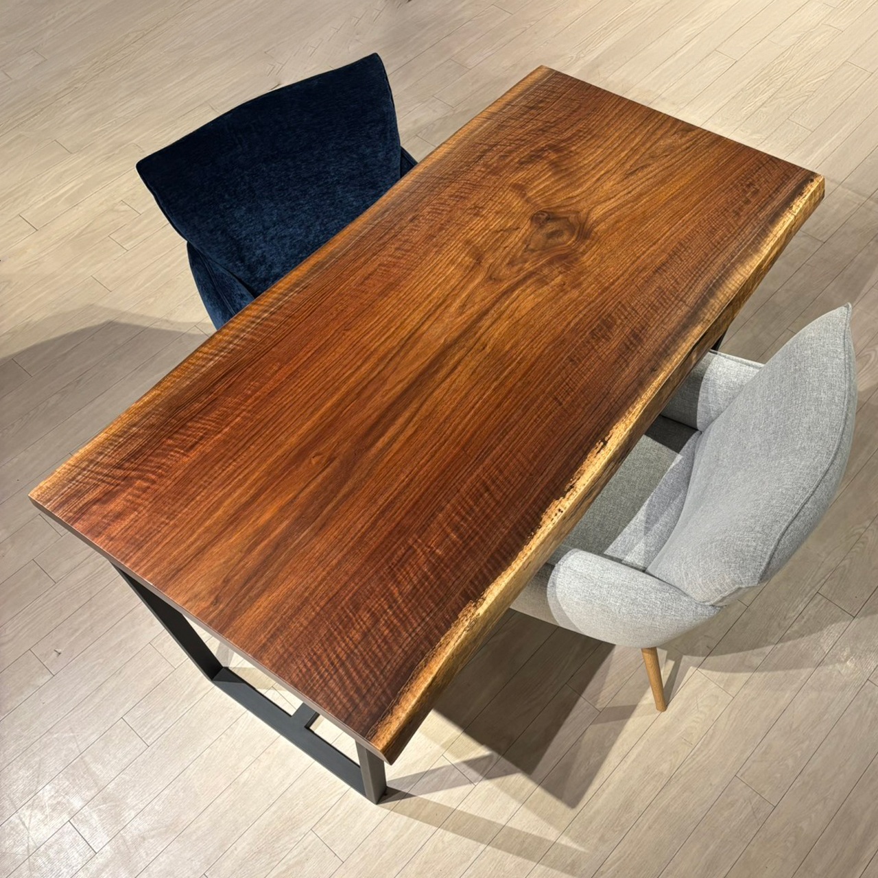 4/2-21　アトリエ木馬・新宿　一枚板フェア