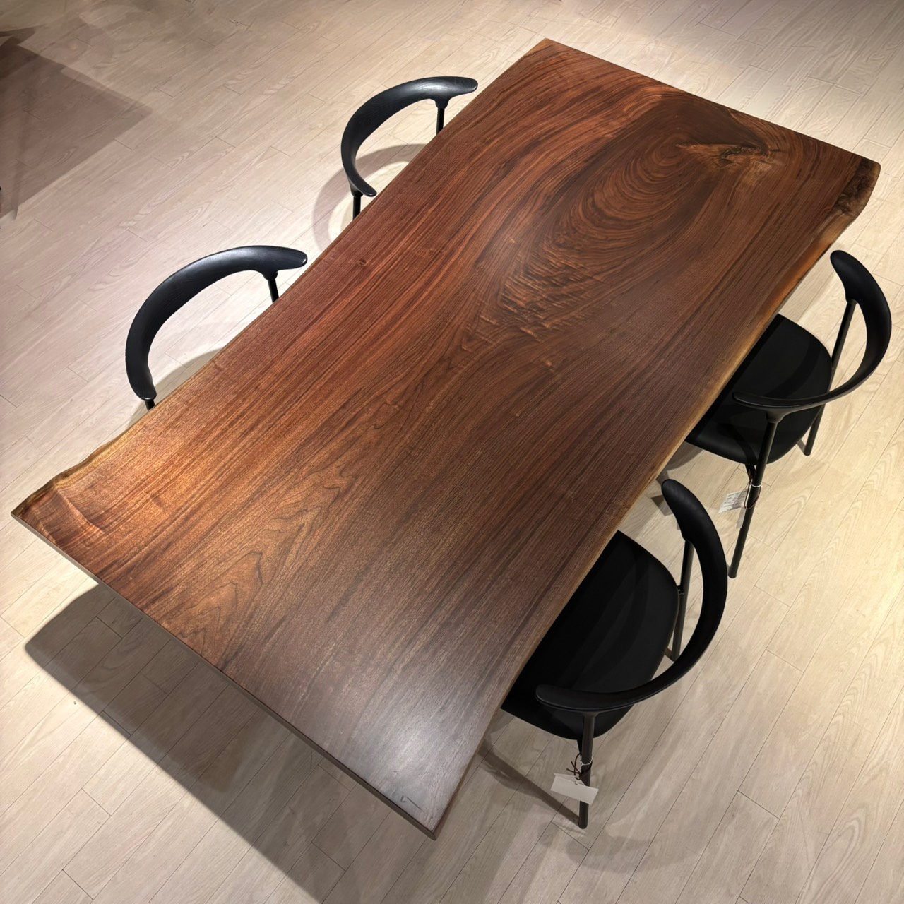 4/2-21　アトリエ木馬・新宿　一枚板フェア