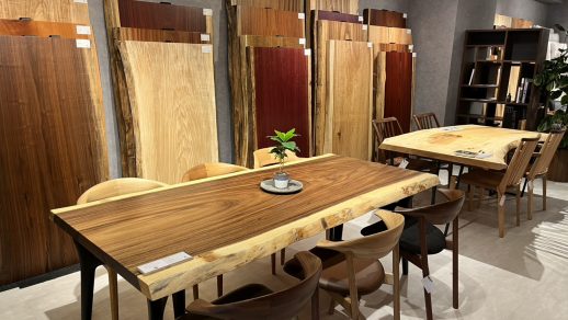 横浜ギャラリー店内