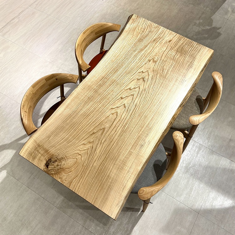 横浜店おすすめのセン一枚板