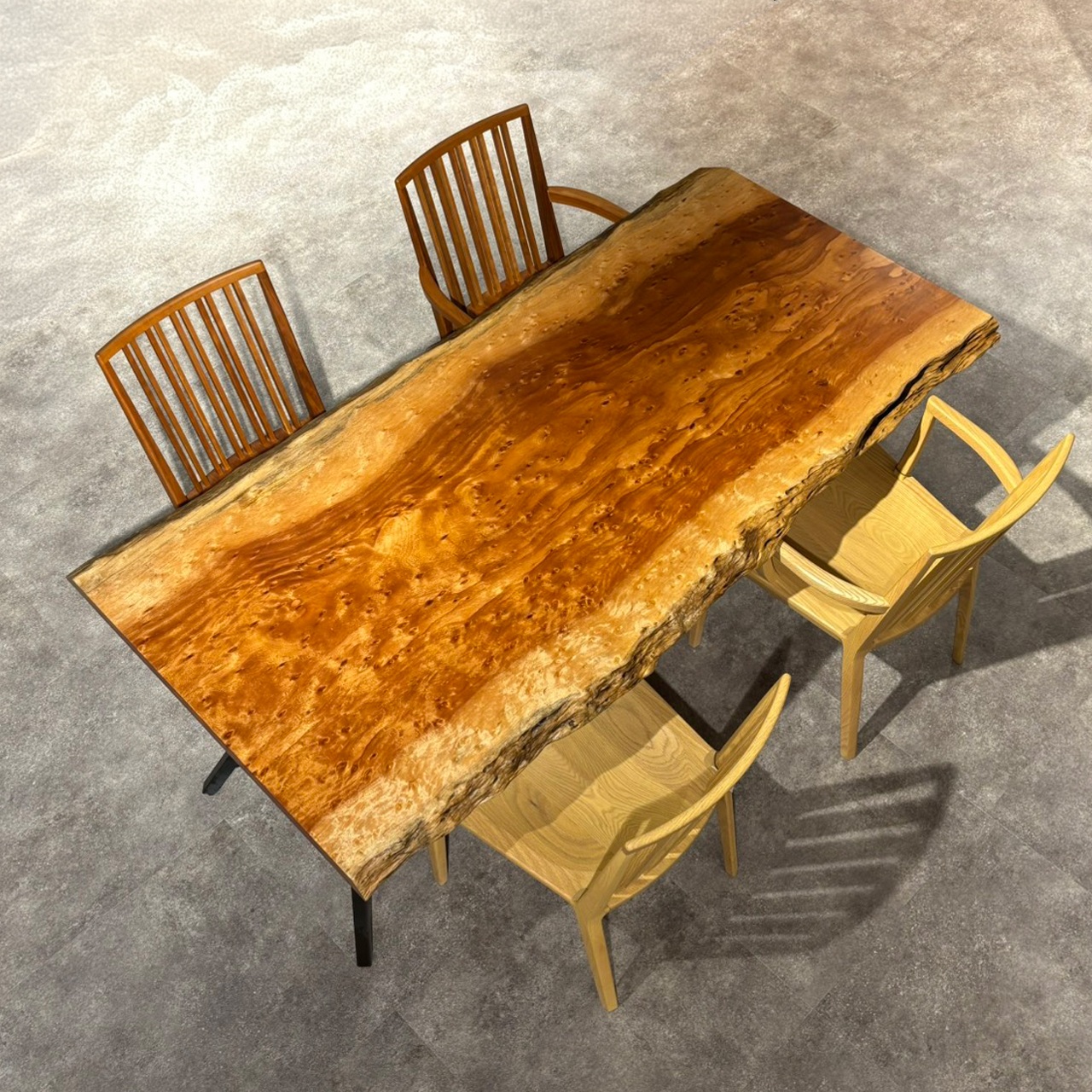 名古屋店おすすめの一枚板