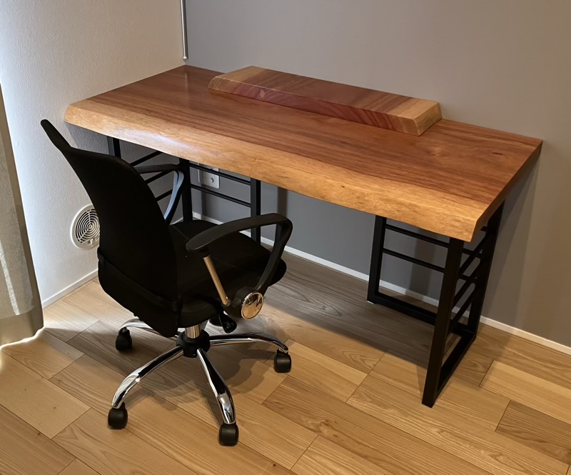 ボセ一枚板デスク