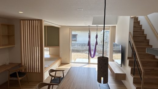 ベリ一枚板テーブル納品事例