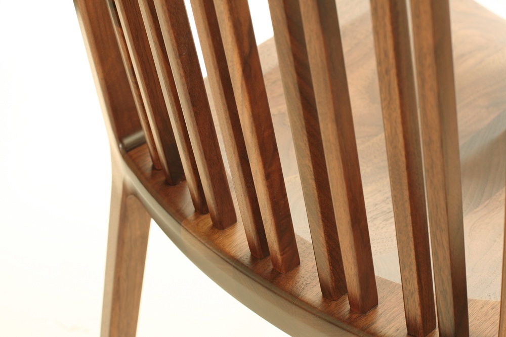 和坐の背もたれ