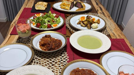 ゼブラの一枚板テーブル