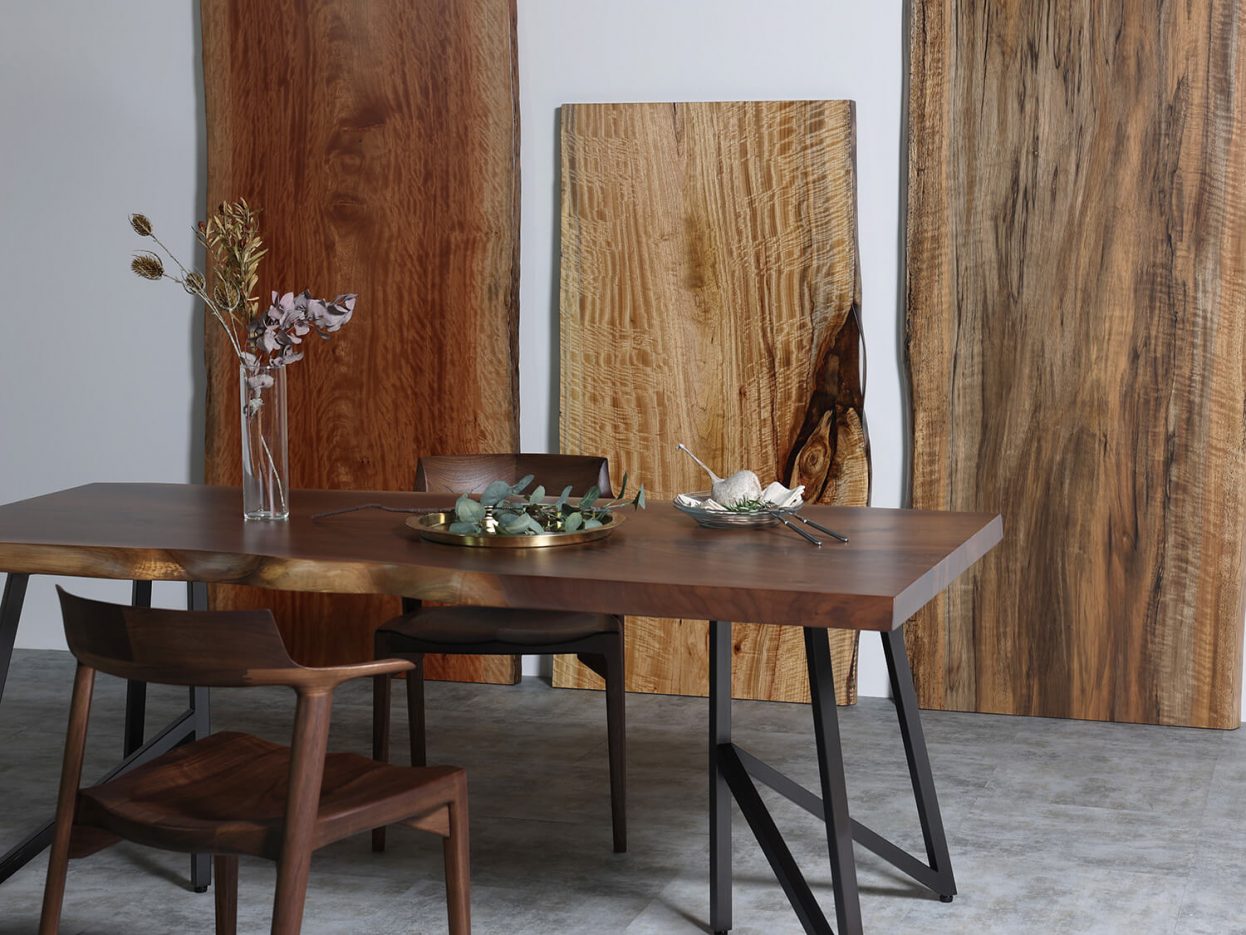 一枚板テーブル