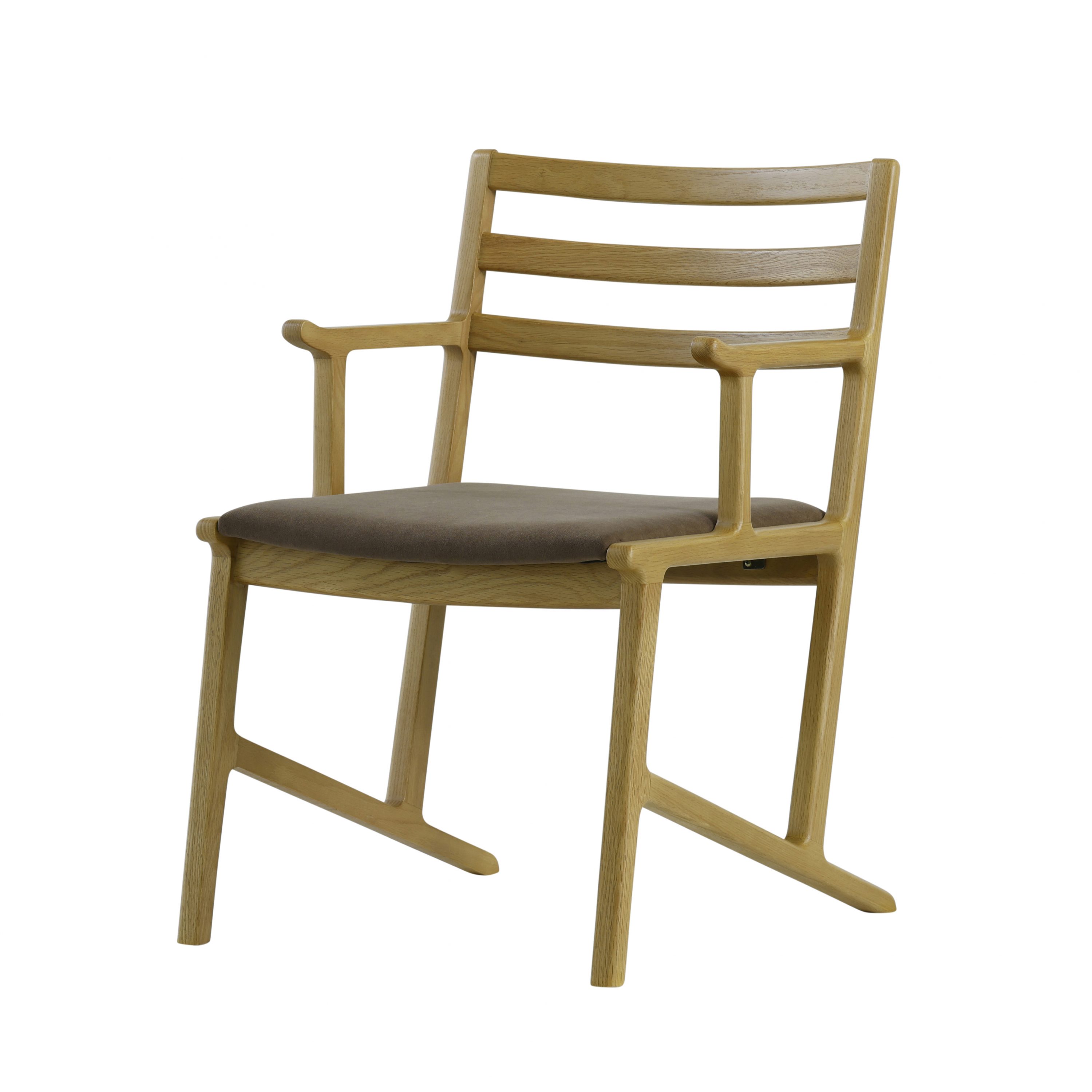 ダイニングチェア　セルボ