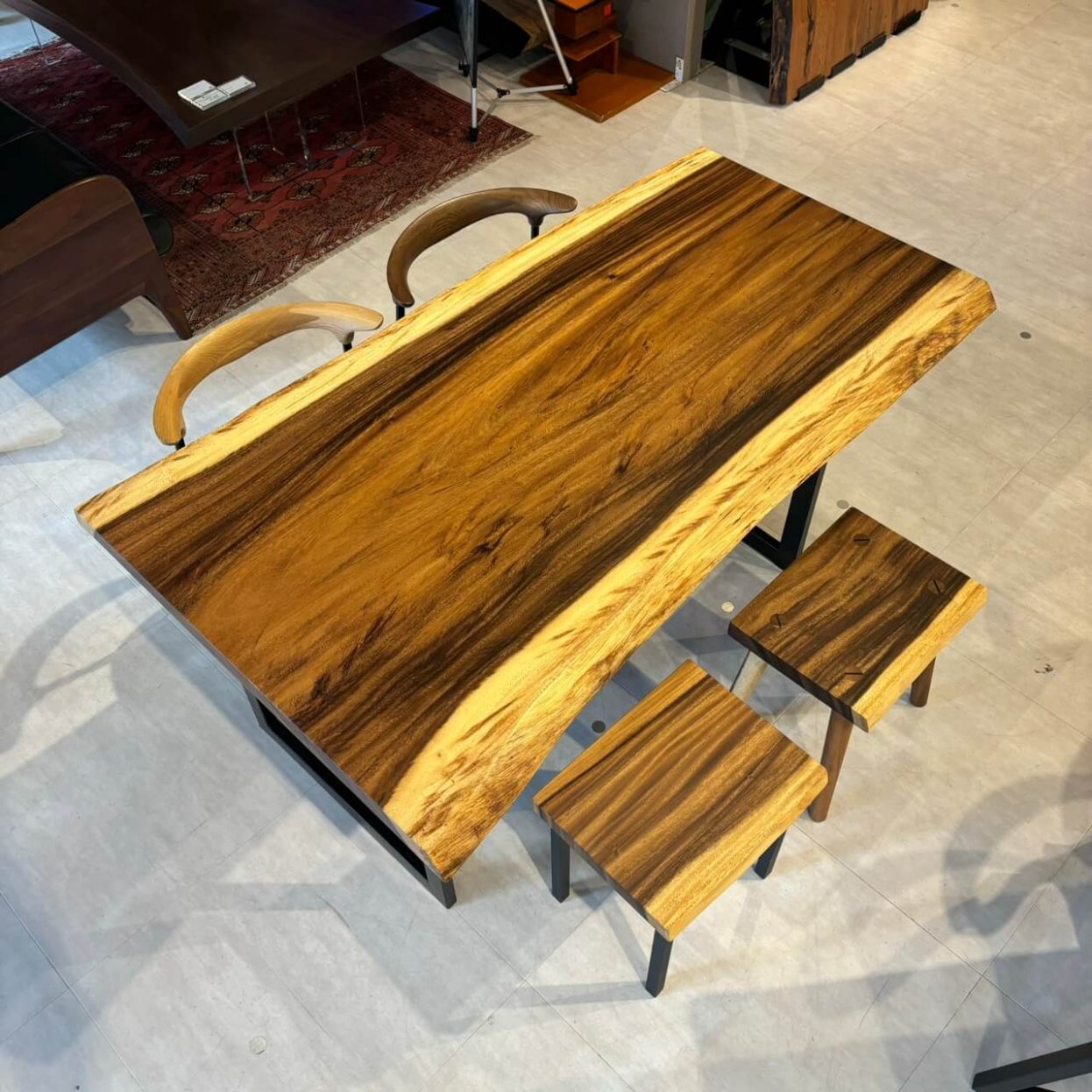 モンキーポッドの色味