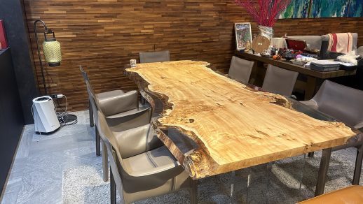 ポプラレジンテーブルの納品事例