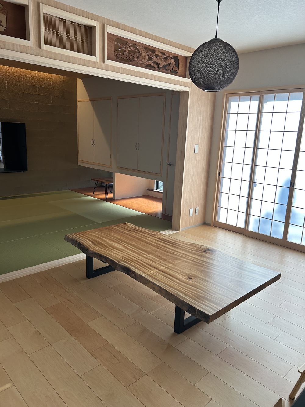 クス一枚板テーブル納品事例